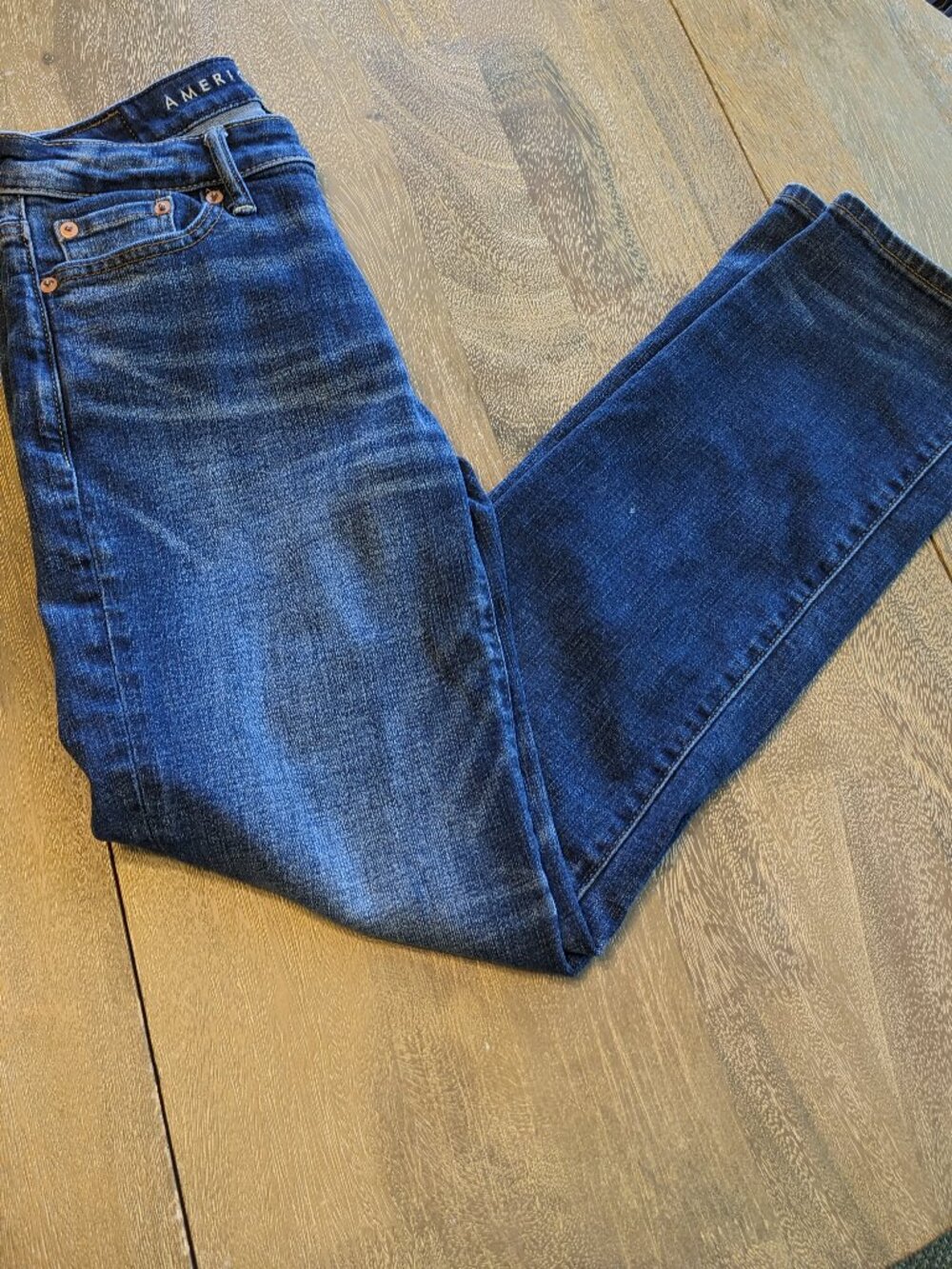 American Eagle Dark Wash Distressed Original Straight Airflex Blue Jeans Size 26 - Picture 10 of 15